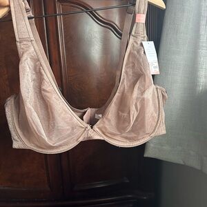 Cacique Elegant Bronze Bra